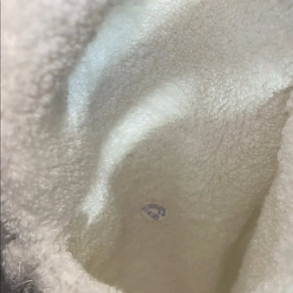 Luxurious Plush organic turkish cotton White Bathrobe/free shipping - Picture 2 of 5